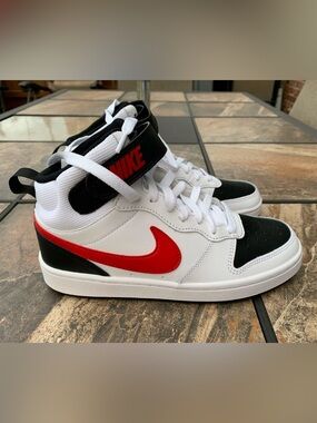 NEW  Nike Kids White Black Red High-Top Sneakers with Strap